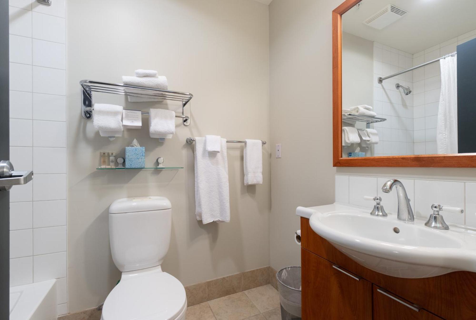 Ocean Promenade Hotel White Rock Chambre photo