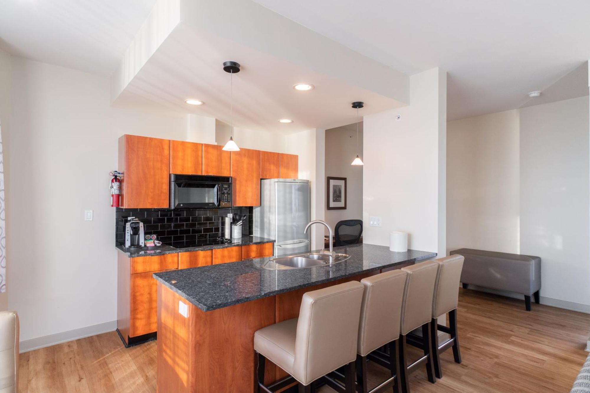 Ocean Promenade Hotel White Rock Chambre photo